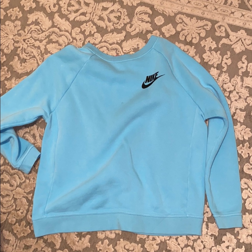 nike crewneck
